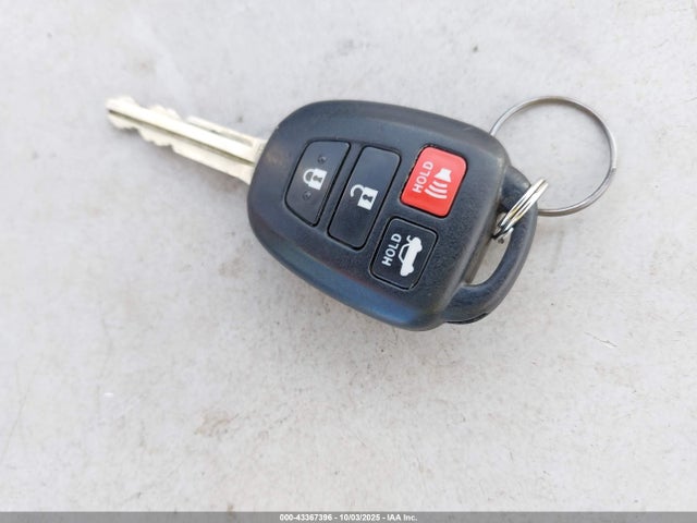 Toyota COROLLA LE 2016 5YFBURHEXGP437375 Image 11