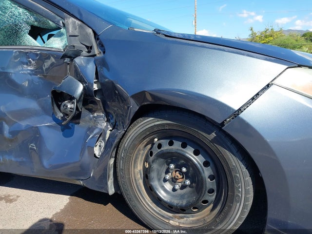 Toyota COROLLA LE 2016 5YFBURHEXGP437375 Image 18