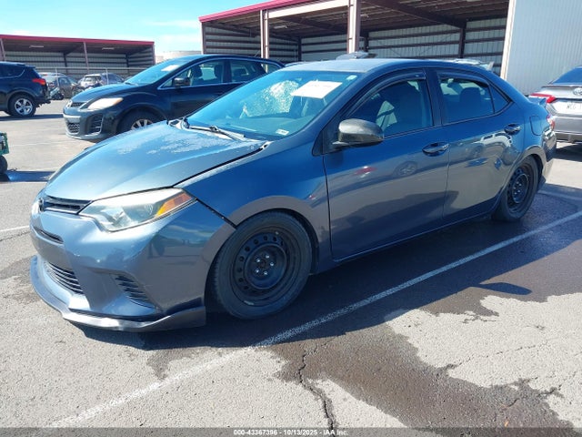 Toyota COROLLA LE 2016 5YFBURHEXGP437375 Image 2