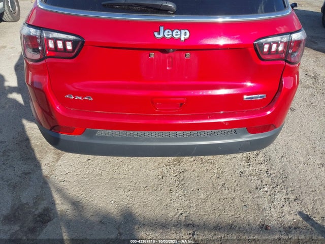 Jeep 2024 2024 3C4NJDBN4RT147957 Image 18