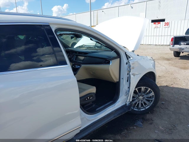 2017 CADILLAC XT5 1GYKNBRS0HZ115662 Photo 5