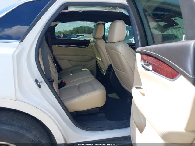 2017 CADILLAC XT5 1GYKNBRS0HZ115662 Photo 7