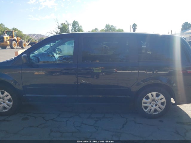 Dodge 2017 2017 2C4RDGBG0HR549732 Image 15