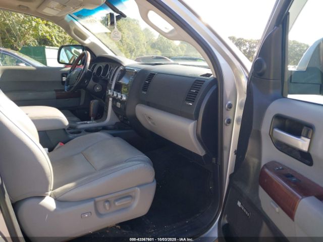 2012 TOYOTA SEQUOIA 5TDDW5G15CS064919 Photo 4