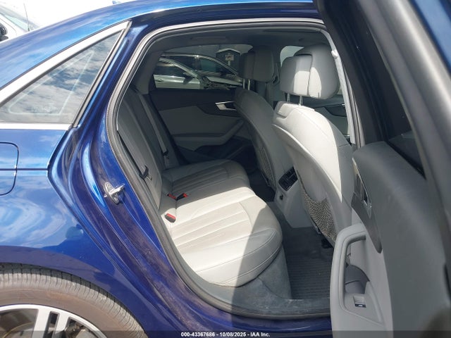 2017 AUDI A4 WAUENAF43HN071292 Photo 7
