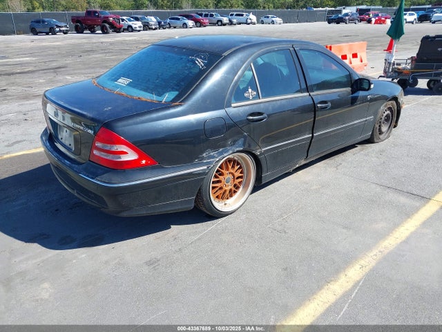 2003 MERCEDES-BENZ C-CLASS WDBRF40JX3F434447 Photo 3