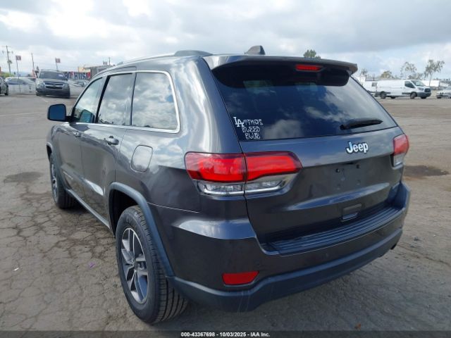 2020 JEEP GRAND CHEROKEE 1C4RJEAG8LC403806 Photo 2