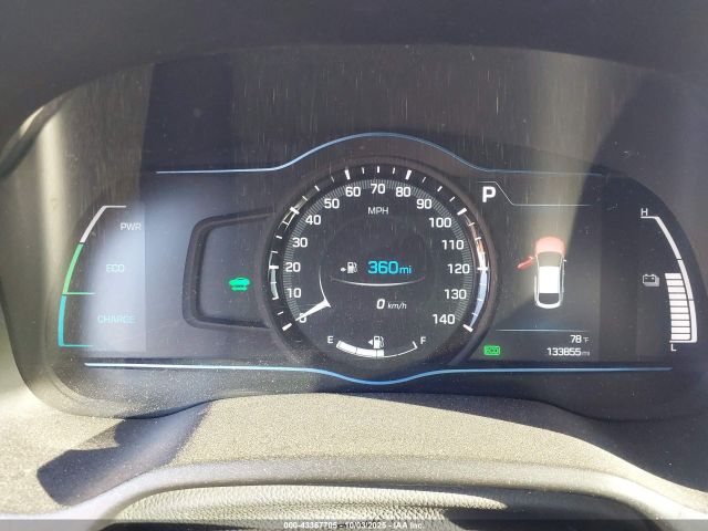 2017 HYUNDAI IONIQ HYBRID KMHC75LC4HU024667 Photo 6