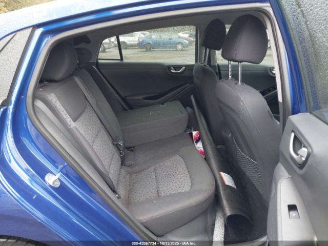 2019 HYUNDAI IONIQ HYBRID KMHC65LC5KU110483 Photo 7