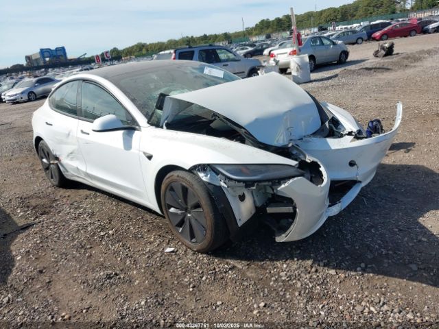 2024 TESLA MODEL 3 5YJ3E1EA6RF738437 Photo 0