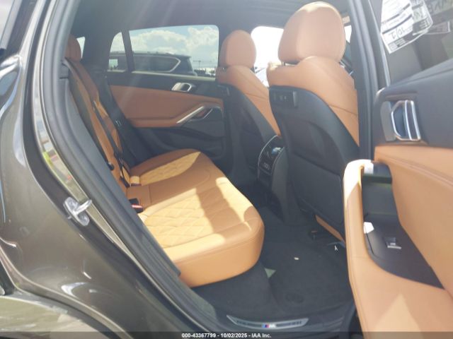 2023 BMW X6 5UXCY6C04P9P29837 Photo 7