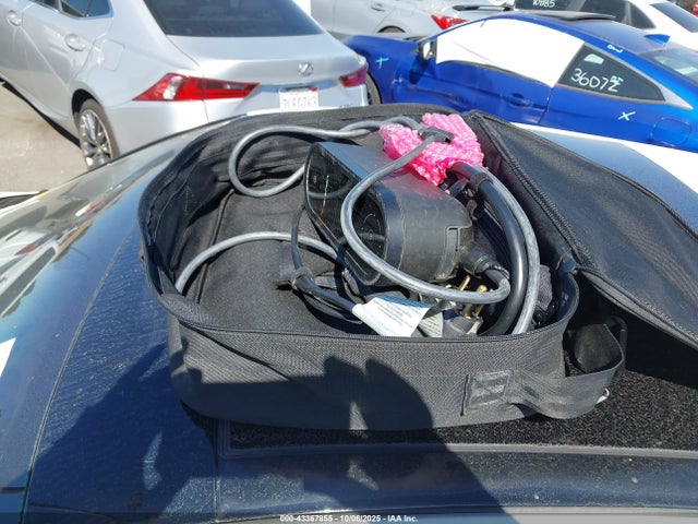 Audi 2016 2016 WAUUPBFF4GA113603 Image 17