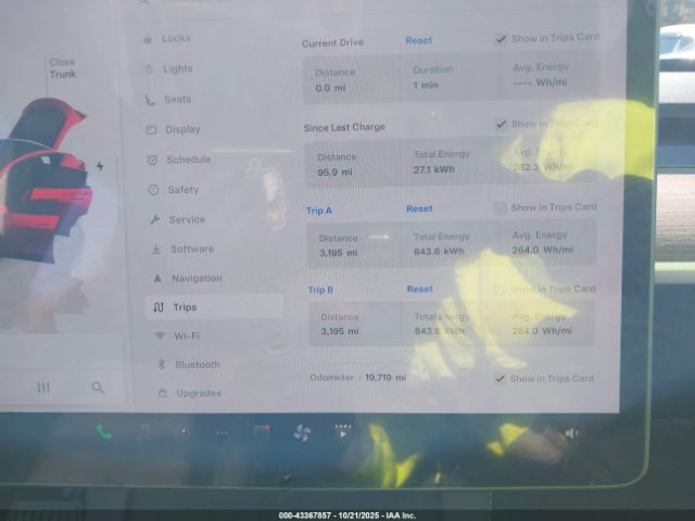 2024 TESLA MODEL Y 7SAYGDEE1RA257869 Photo 6