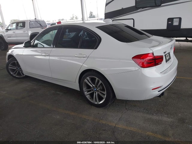 2016 Bmw 328i მანქანა იყიდება აუქციონზე, vin: WBA8E9G51GNT46305, აუქციონის ნომერი: 43367894