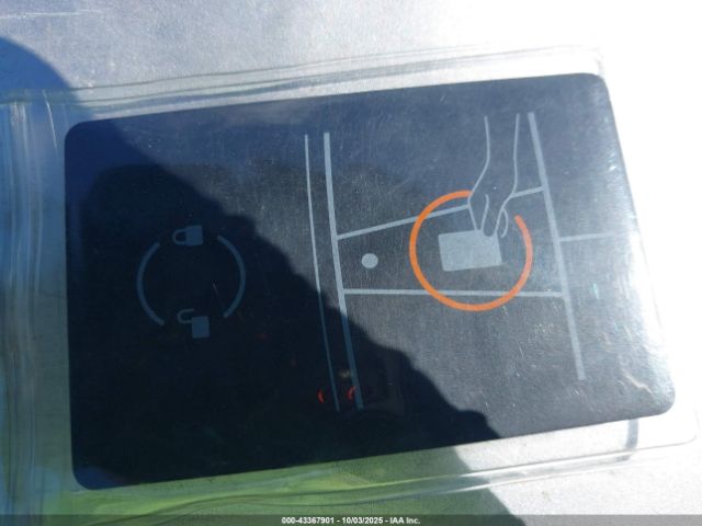 2023 TESLA MODEL Y 7SAYGDEF2PF659649 Photo 10