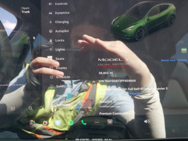 2023 TESLA MODEL Y 7SAYGDEF2PF659649 Photo 6