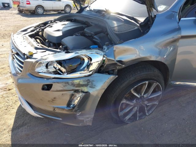 2017 VOLVO XC60 YV449MRR6H2013056 Photo 5