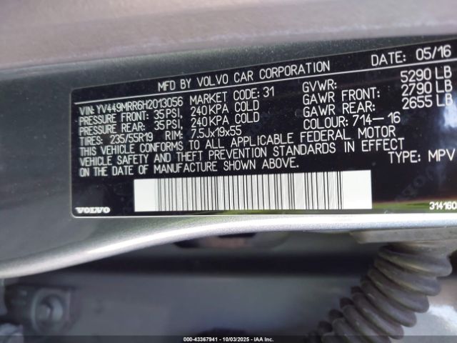 2017 VOLVO XC60 YV449MRR6H2013056 Photo 8