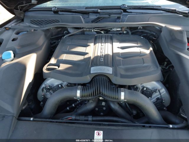 2017 PORSCHE CAYENNE WP1AB2A26HLA52834 Photo 9