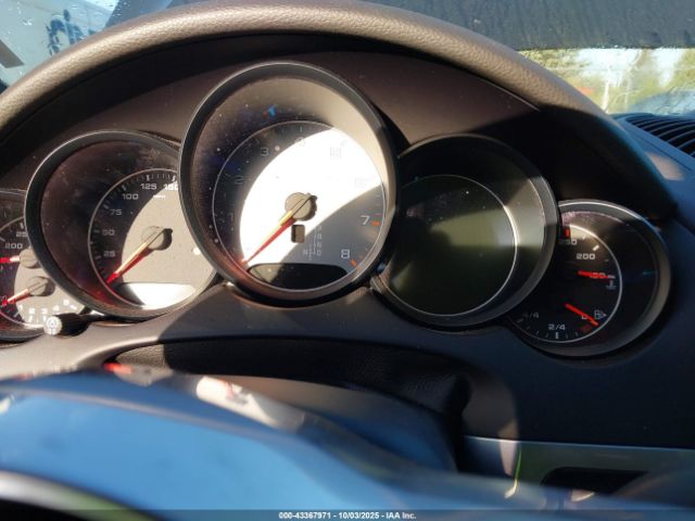 2017 PORSCHE CAYENNE WP1AB2A26HLA52834 Photo 6