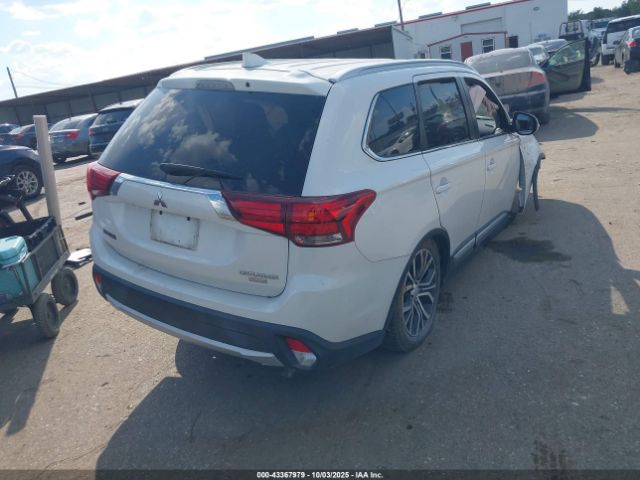 2018 MITSUBISHI OUTLANDER JA4AD3A33JZ069937 Photo 3