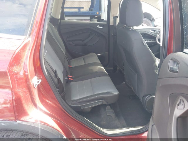 1FMCU0G71FUA65540 Ford Escape
