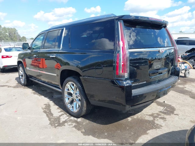 2018 CADILLAC ESCALADE ESV 1GYS4KKJ3JR171752 Photo 2