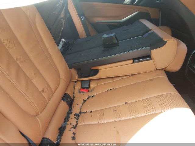 2022 BMW X5 5UXCR6C06N9K20035 Photo 7