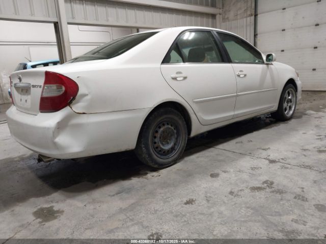 2004 TOYOTA CAMRY JTDBE32K740270973 Photo 3