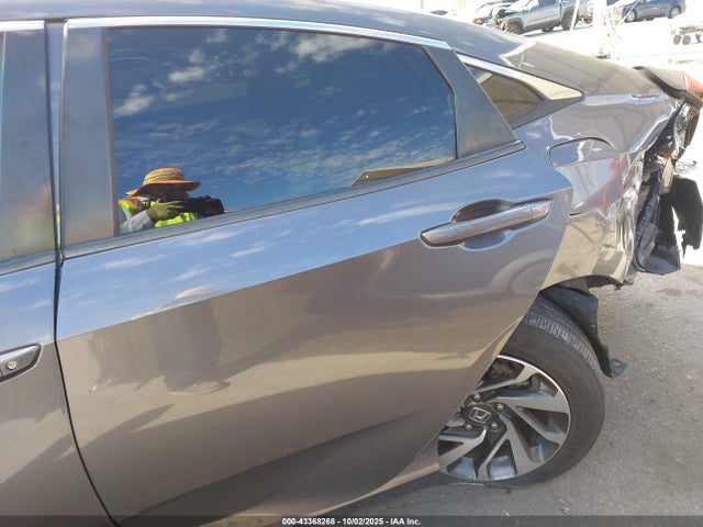 Honda k20c2 2017 2HGFC2F80HH508455 Image 19