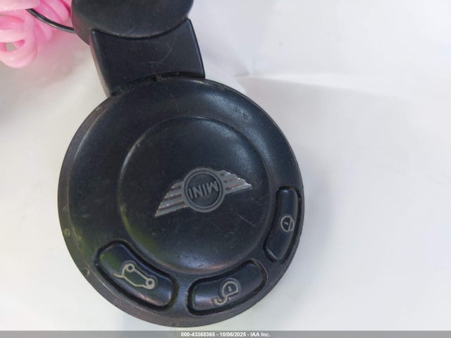 2012 MINI COOPER WMWSU3C56CT254494 Photo 10