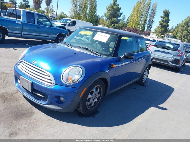 2012 MINI COOPER WMWSU3C56CT254494 Photo 1