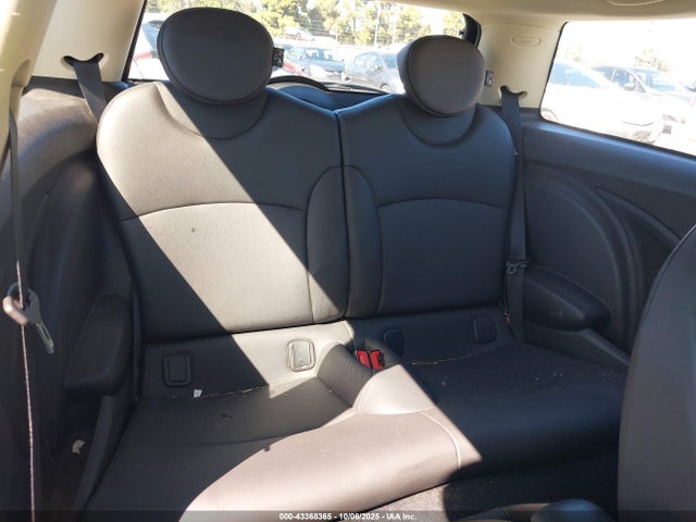 2012 MINI COOPER WMWSU3C56CT254494 Photo 7