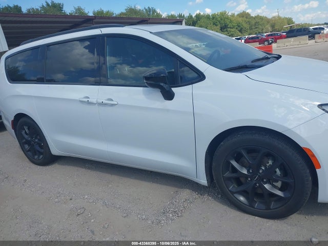 43368395 :رقم المزاد ، 2C4RC1GGXSR535191 vin ، 2025 Chrysler Pacifica Limited مزاد بيع