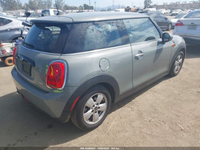 2018 MINI HARDTOP WMWXP5C54J2G61549 Photo 3