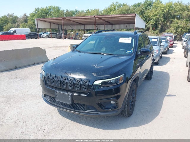 1C4PJMMBXPD112483 Jeep Cherokee