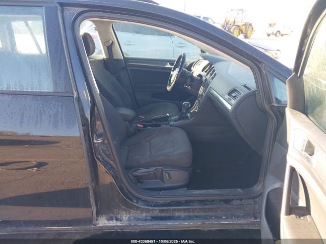 2018 VOLKSWAGEN GOLF SPORTWAGEN 3VW117AU0JM751591 Photo 4