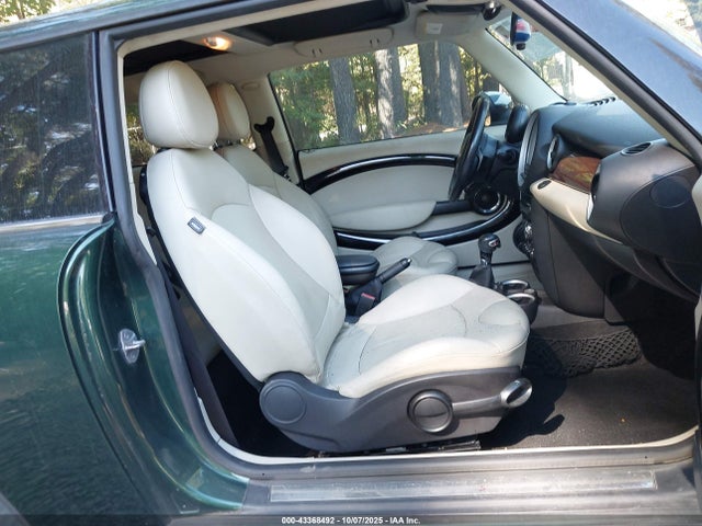 2011 MINI COOPER S WMWSV3C5XBTY12732 Photo 4