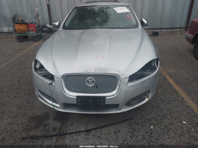 2012 JAGUAR XF SAJWA0FB8CLS22418 Photo 5