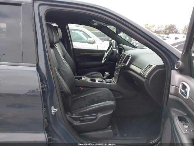 1C4RJEAGXJC208867 Jeep Grand Cherokee Altitude 4x2