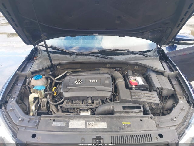 Volkswagen Passat 2015 1VWAT7A35FC005664 Image 10