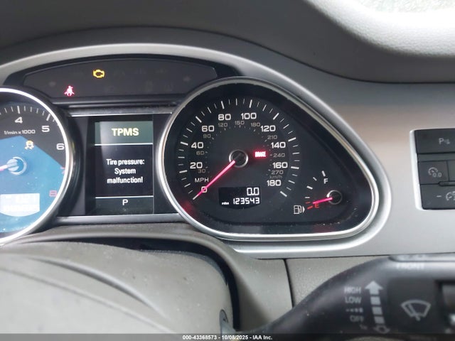 2014 AUDI Q7 WA1LGAFE6ED005666 Photo 6