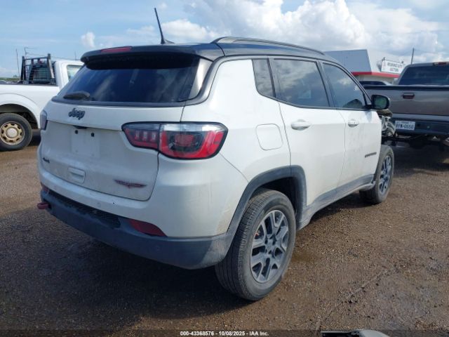 2019 JEEP COMPASS 3C4NJDDB8KT597782 Photo 3