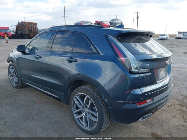 2019 CADILLAC XT4 1GYFZER42KF179638 Photo 2