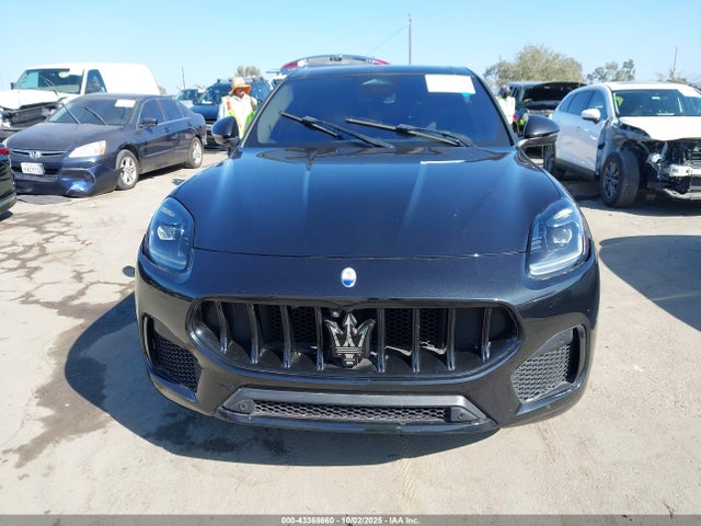 ZN682AVM7P7429005 Maserati Grecale Modena