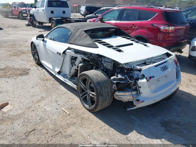 2011 AUDI R8 WUAVNAFG2BN001984 Photo 2