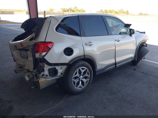 2021 SUBARU FORESTER JF2SKAJC4MH406518 Photo 3