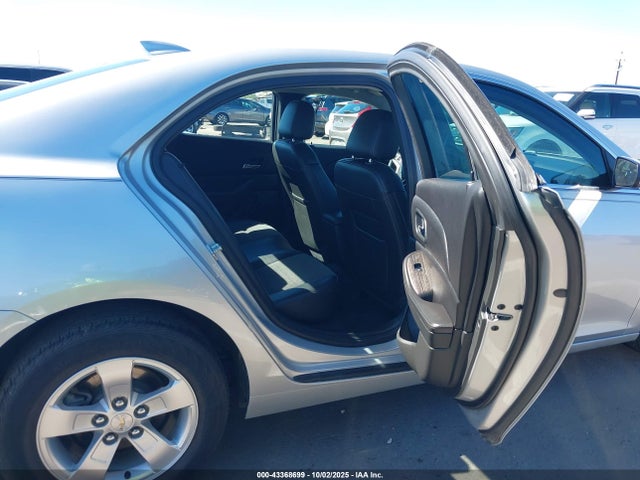 43368699 :رقم المزاد ، 1G11C5SLXFF270481 vin ، 2015 Chevrolet Malibu 1lt مزاد بيع