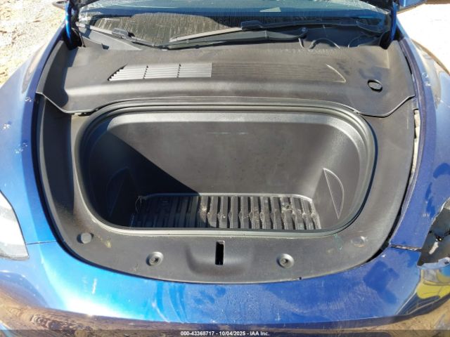 2020 TESLA MODEL Y 5YJYGDEE0LF011757 Photo 9