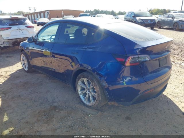 2020 TESLA MODEL Y 5YJYGDEE0LF011757 Photo 2